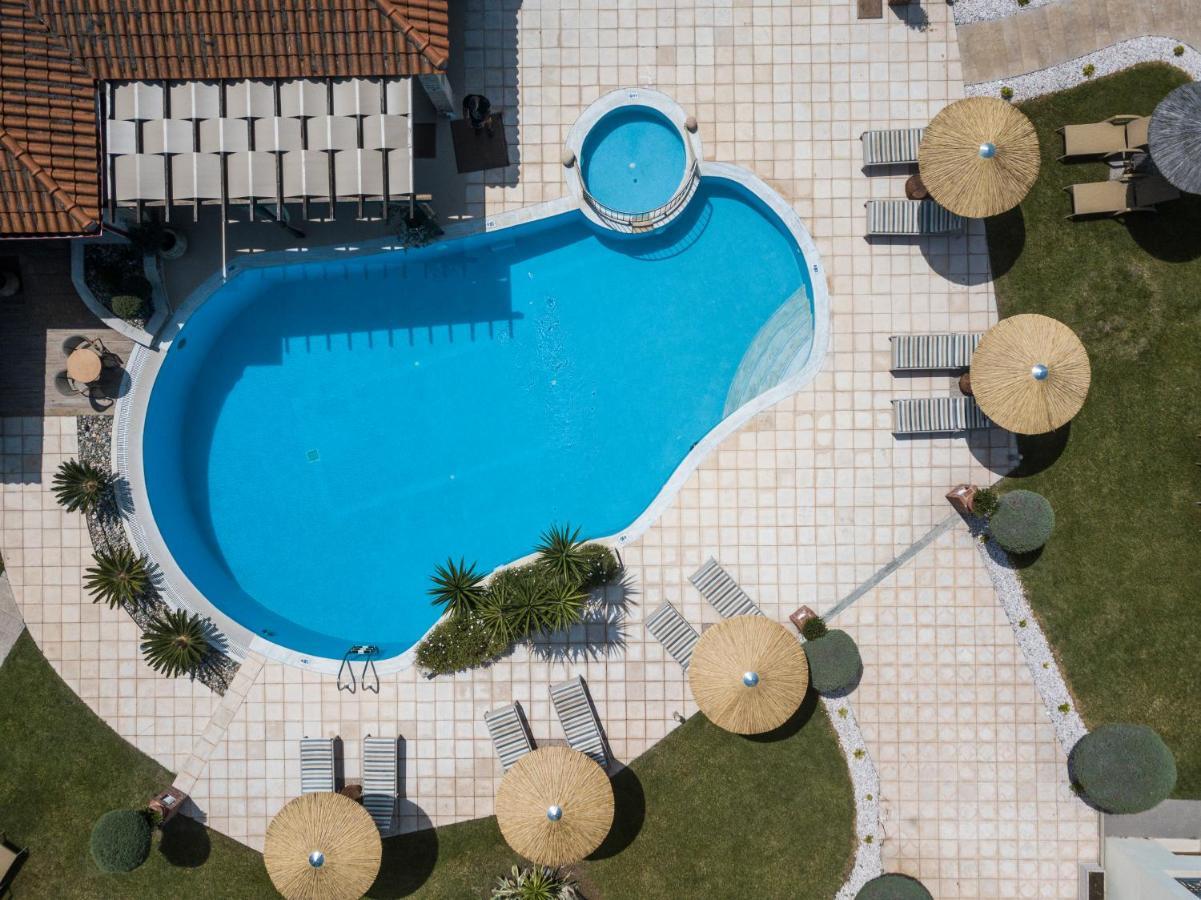 Country Inn Kallithea  Exterior photo